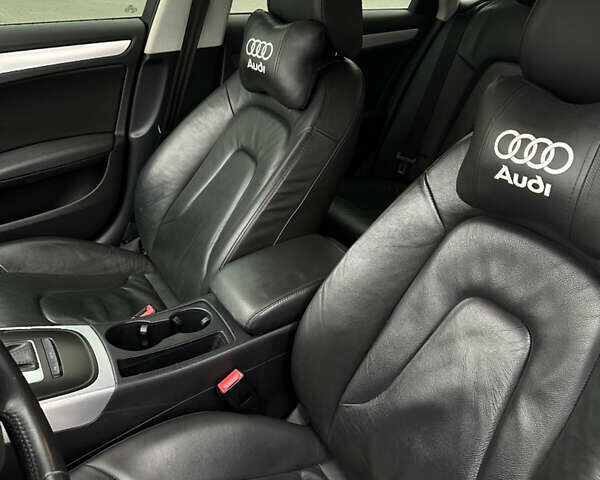 Сірий Ауді А4, об'ємом двигуна 1.8 л та пробігом 193 тис. км за 10000 $, фото 21 на Automoto.ua