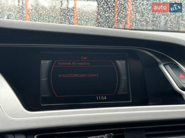 Сірий Ауді А4, об'ємом двигуна 1.8 л та пробігом 193 тис. км за 10000 $, фото 32 на Automoto.ua