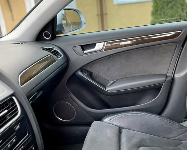 Сірий Ауді А4, об'ємом двигуна 2.7 л та пробігом 280 тис. км за 9800 $, фото 28 на Automoto.ua