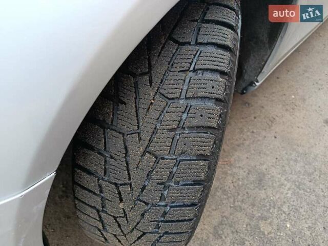 Серый Ауди А4, объемом двигателя 2 л и пробегом 337 тыс. км за 8100 $, фото 11 на Automoto.ua