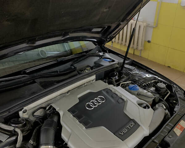 Серый Ауди А4, объемом двигателя 2.7 л и пробегом 400 тыс. км за 8850 $, фото 42 на Automoto.ua