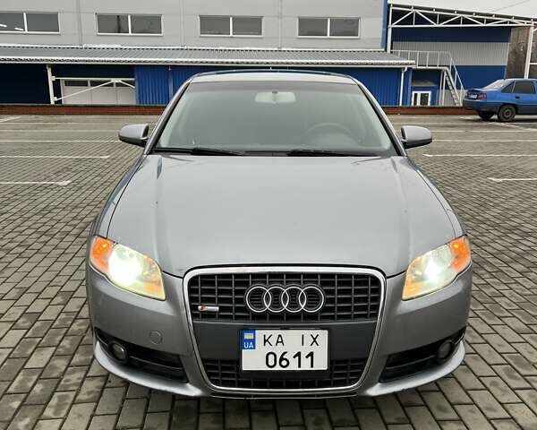 Серый Ауди А4, объемом двигателя 2 л и пробегом 235 тыс. км за 7000 $, фото 1 на Automoto.ua