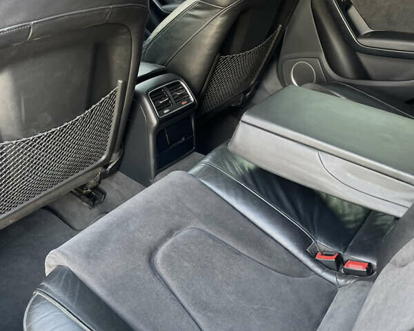 Сірий Ауді А4, об'ємом двигуна 2.7 л та пробігом 280 тис. км за 9800 $, фото 16 на Automoto.ua