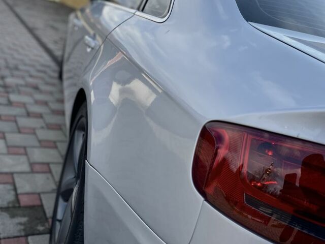 Ауді А4 2008 у Хусте на Automoto.ua Сірий Ауді А4, об'ємом двигуна 2.7 л та пробігом 278 тис. км за 9800 $, фото 7 на Automoto.ua