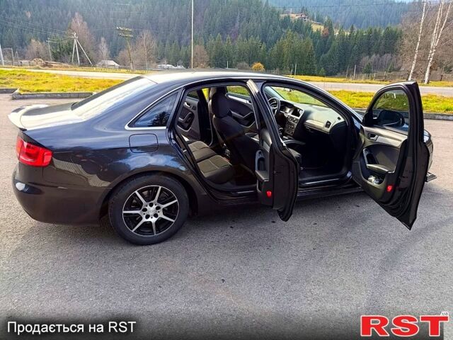 Сірий Ауді А4, об'ємом двигуна 1.8 л та пробігом 190 тис. км за 10499 $, фото 4 на Automoto.ua