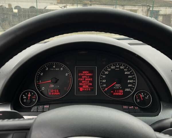 Серый Ауди А4, объемом двигателя 2 л и пробегом 235 тыс. км за 7000 $, фото 14 на Automoto.ua