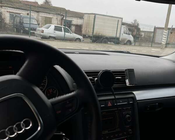 Серый Ауди А4, объемом двигателя 2 л и пробегом 235 тыс. км за 7000 $, фото 13 на Automoto.ua