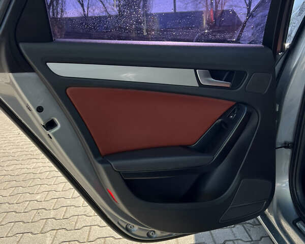 Сірий Ауді А4, об'ємом двигуна 1.97 л та пробігом 290 тис. км за 9999 $, фото 17 на Automoto.ua