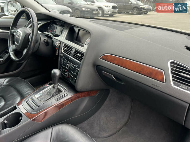 Серый Ауди А4, объемом двигателя 1.98 л и пробегом 239 тыс. км за 12500 $, фото 44 на Automoto.ua