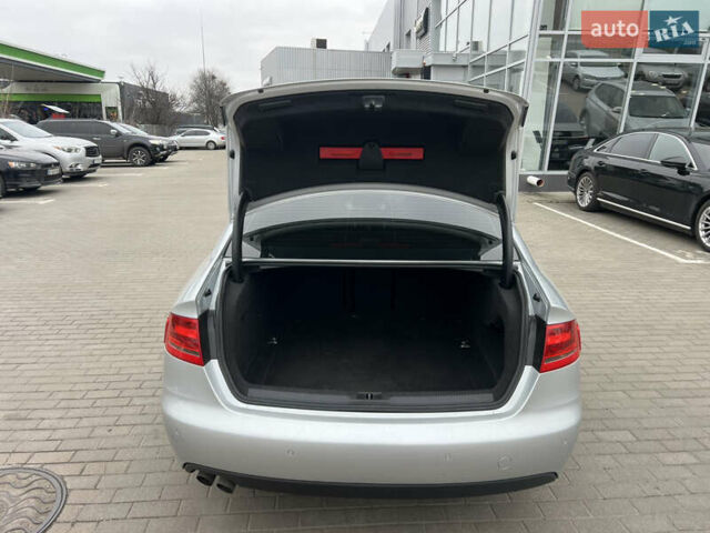 Серый Ауди А4, объемом двигателя 1.98 л и пробегом 239 тыс. км за 12500 $, фото 36 на Automoto.ua