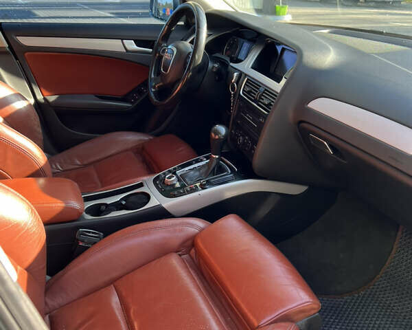 Сірий Ауді А4, об'ємом двигуна 1.97 л та пробігом 290 тис. км за 9999 $, фото 12 на Automoto.ua