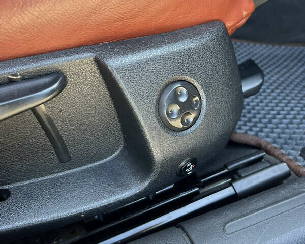 Сірий Ауді А4, об'ємом двигуна 1.97 л та пробігом 290 тис. км за 9999 $, фото 21 на Automoto.ua