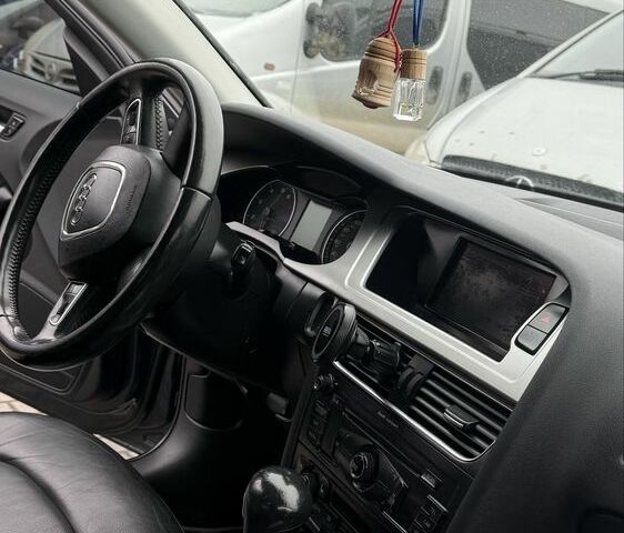 Серый Ауди А4, объемом двигателя 2 л и пробегом 290 тыс. км за 9500 $, фото 11 на Automoto.ua