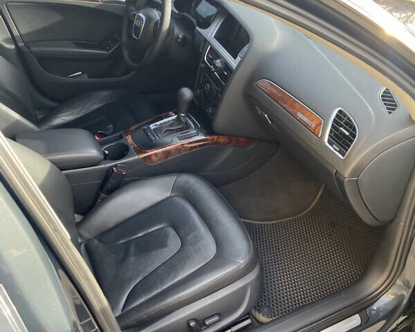 Серый Ауди А4, объемом двигателя 1.98 л и пробегом 261 тыс. км за 9500 $, фото 10 на Automoto.ua