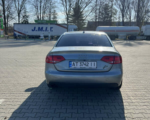 Сірий Ауді А4, об'ємом двигуна 1.97 л та пробігом 290 тис. км за 9999 $, фото 6 на Automoto.ua