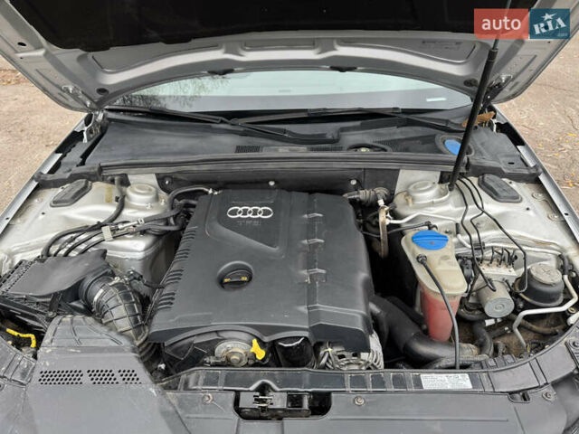 Серый Ауди А4, объемом двигателя 1.97 л и пробегом 237 тыс. км за 7200 $, фото 24 на Automoto.ua