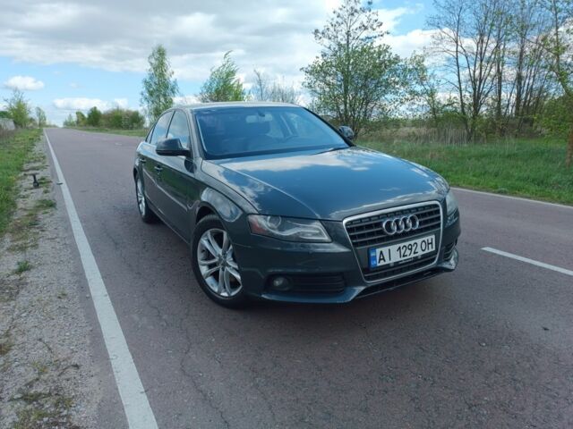 Серый Ауди А4, объемом двигателя 2 л и пробегом 317 тыс. км за 7300 $, фото 1 на Automoto.ua