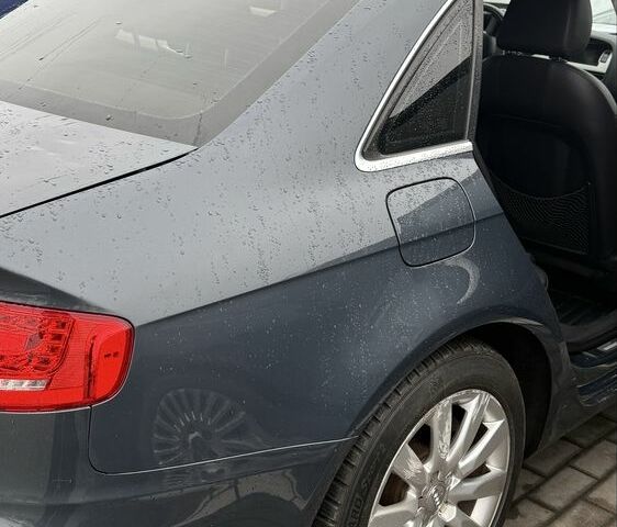 Серый Ауди А4, объемом двигателя 2 л и пробегом 290 тыс. км за 9500 $, фото 17 на Automoto.ua