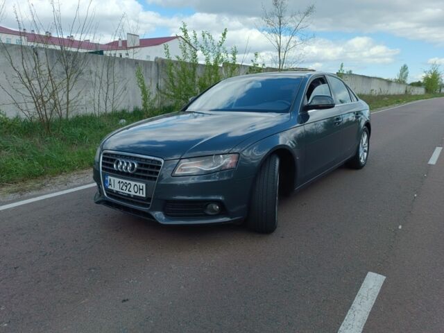 Серый Ауди А4, объемом двигателя 2 л и пробегом 317 тыс. км за 7300 $, фото 2 на Automoto.ua