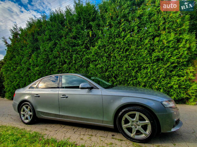 Серый Ауди А4, объемом двигателя 2 л и пробегом 320 тыс. км за 11808 $, фото 3 на Automoto.ua