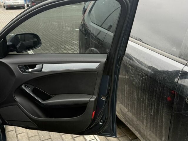 Серый Ауди А4, объемом двигателя 2 л и пробегом 290 тыс. км за 9500 $, фото 13 на Automoto.ua