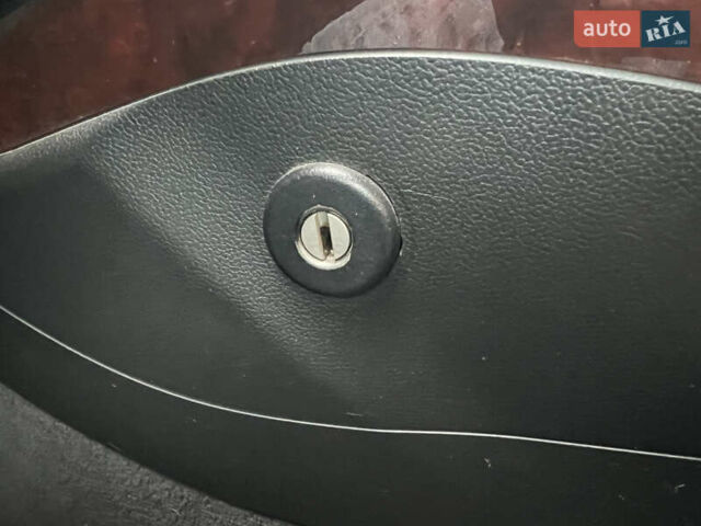 Серый Ауди А4, объемом двигателя 1.98 л и пробегом 239 тыс. км за 12500 $, фото 45 на Automoto.ua