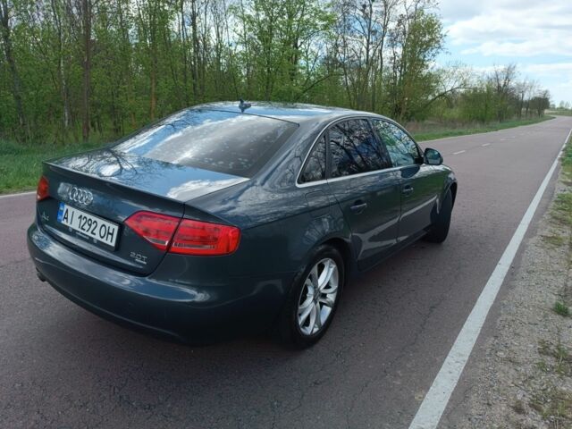 Серый Ауди А4, объемом двигателя 2 л и пробегом 317 тыс. км за 7300 $, фото 4 на Automoto.ua