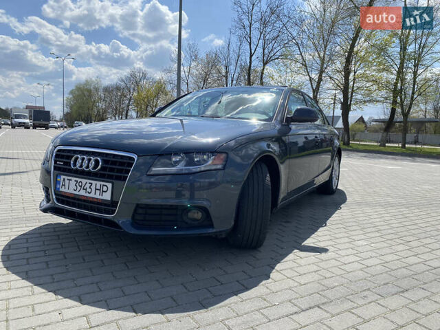 Серый Ауди А4, объемом двигателя 2 л и пробегом 238 тыс. км за 10500 $, фото 2 на Automoto.ua