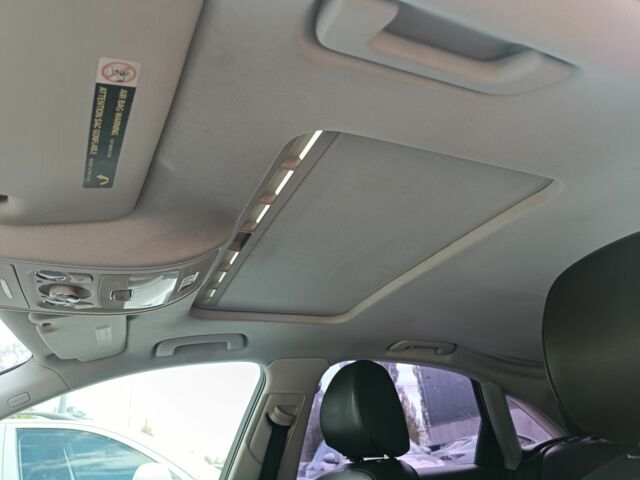 Серый Ауди А4, объемом двигателя 2 л и пробегом 317 тыс. км за 7300 $, фото 7 на Automoto.ua