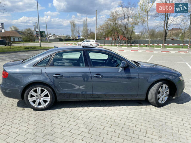 Серый Ауди А4, объемом двигателя 2 л и пробегом 238 тыс. км за 10500 $, фото 8 на Automoto.ua