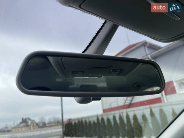 Сірий Ауді А4, об'ємом двигуна 1.98 л та пробігом 218 тис. км за 9500 $, фото 43 на Automoto.ua