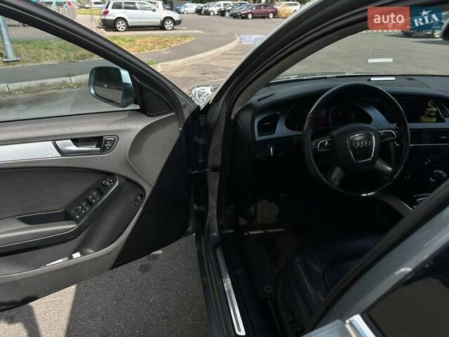 Сірий Ауді А4, об'ємом двигуна 1.98 л та пробігом 183 тис. км за 9200 $, фото 11 на Automoto.ua