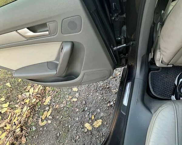 Сірий Ауді А4, об'ємом двигуна 1.97 л та пробігом 226 тис. км за 9000 $, фото 4 на Automoto.ua