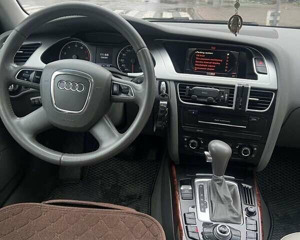Серый Ауди А4, объемом двигателя 2 л и пробегом 176 тыс. км за 10900 $, фото 24 на Automoto.ua