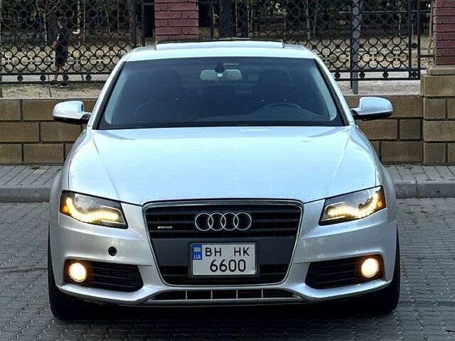 Серый Ауди А4, объемом двигателя 2 л и пробегом 212 тыс. км за 8000 $, фото 3 на Automoto.ua