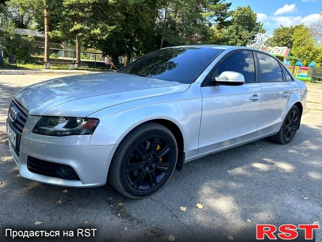 Серый Ауди А4, объемом двигателя 2 л и пробегом 250 тыс. км за 9100 $, фото 3 на Automoto.ua