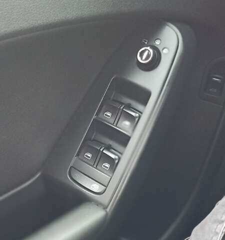 Серый Ауди А4, объемом двигателя 1.98 л и пробегом 280 тыс. км за 10700 $, фото 8 на Automoto.ua