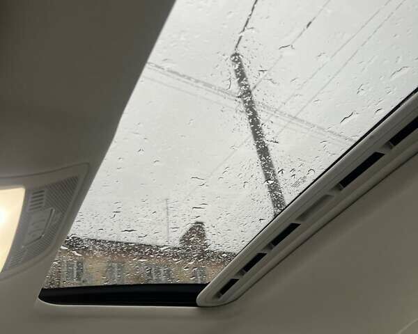 Серый Ауди А4, объемом двигателя 2 л и пробегом 176 тыс. км за 10900 $, фото 16 на Automoto.ua