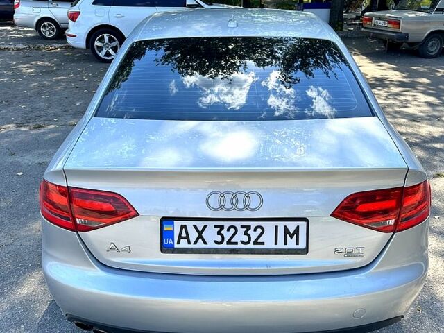 Серый Ауди А4, объемом двигателя 2 л и пробегом 250 тыс. км за 9100 $, фото 1 на Automoto.ua