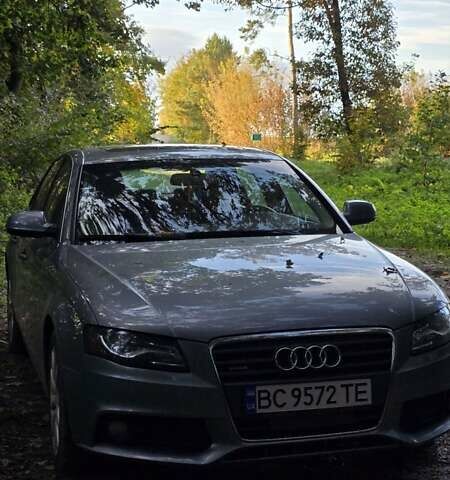Серый Ауди А4, объемом двигателя 2 л и пробегом 176 тыс. км за 10900 $, фото 1 на Automoto.ua