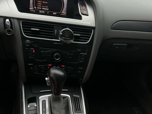 Серый Ауди А4, объемом двигателя 0 л и пробегом 230 тыс. км за 7200 $, фото 12 на Automoto.ua