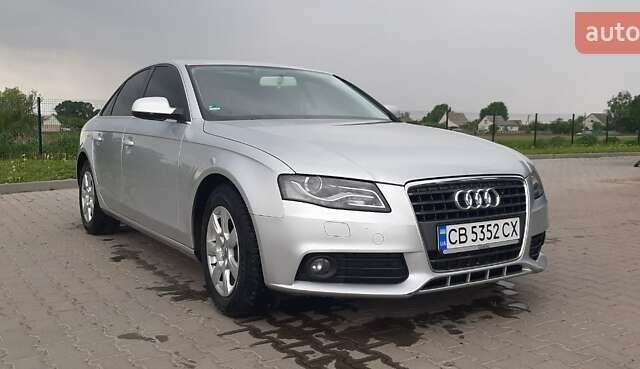 Серый Ауди А4, объемом двигателя 1.8 л и пробегом 152 тыс. км за 9500 $, фото 1 на Automoto.ua