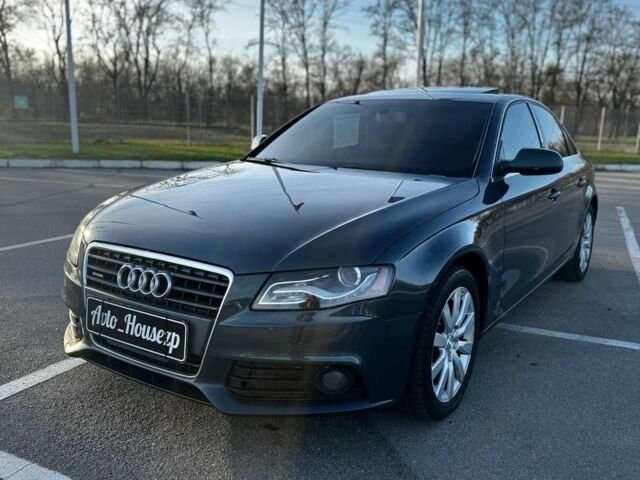 Серый Ауди А4, объемом двигателя 0 л и пробегом 208 тыс. км за 9500 $, фото 1 на Automoto.ua