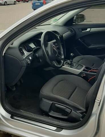 Серый Ауди А4, объемом двигателя 1.8 л и пробегом 152 тыс. км за 9500 $, фото 10 на Automoto.ua