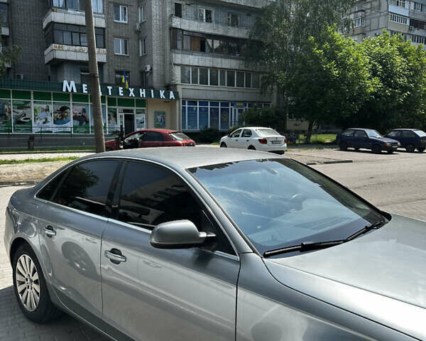 Ауди А4 2010 в Запорожье на Automoto.ua Серый Ауди А4, объемом двигателя 1.8 л и пробегом 159 тыс. км за 8700 $, фото 1 на Automoto.ua