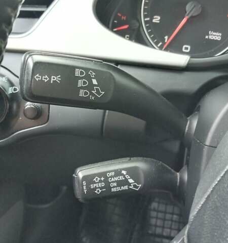 Серый Ауди А4, объемом двигателя 1.98 л и пробегом 280 тыс. км за 10700 $, фото 7 на Automoto.ua