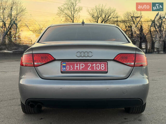 Серый Ауди А4, объемом двигателя 2 л и пробегом 194 тыс. км за 10999 $, фото 10 на Automoto.ua
