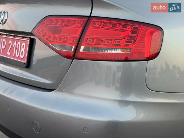 Серый Ауди А4, объемом двигателя 2 л и пробегом 194 тыс. км за 10999 $, фото 26 на Automoto.ua
