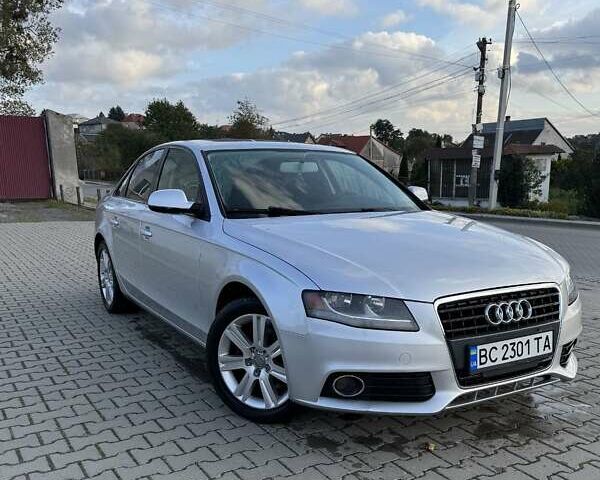 Сірий Ауді А4, об'ємом двигуна 2 л та пробігом 344 тис. км за 9000 $, фото 1 на Automoto.ua