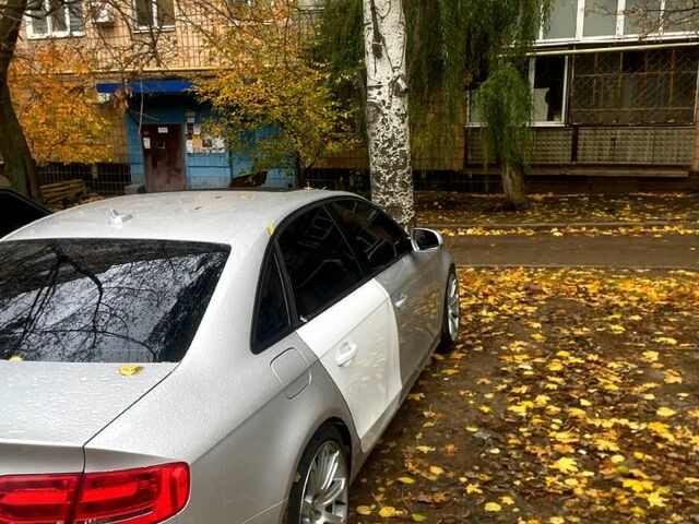 Серый Ауди А4, объемом двигателя 2 л и пробегом 305 тыс. км за 5599 $, фото 2 на Automoto.ua